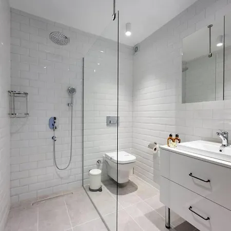 Bright Cool Rustic Designer 1Bd Central Home! #169 Apartament Stambuł